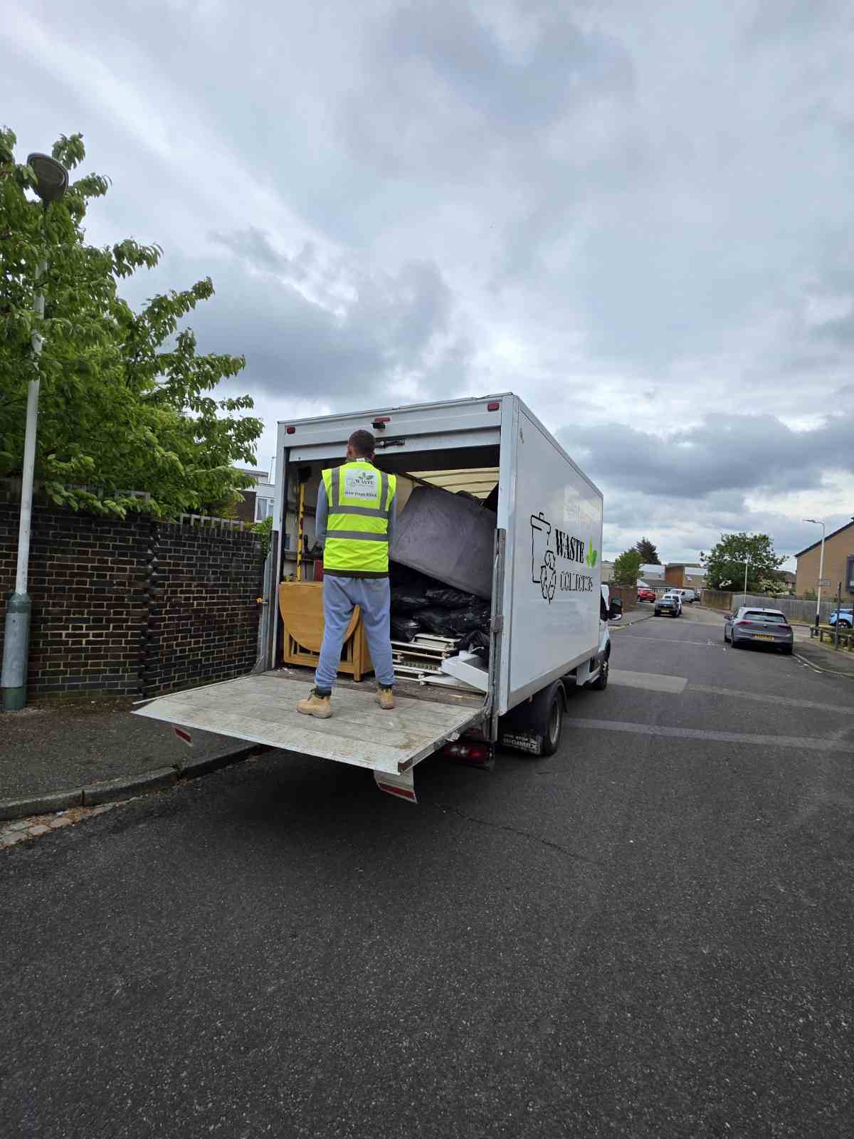 waste collector f